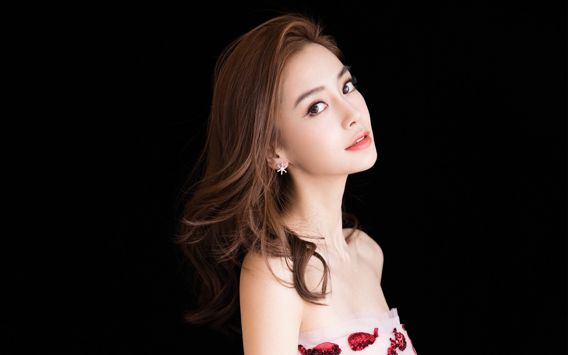 乐鱼体育官网优惠-西班牙女队自由泳实力持续增强，西班牙女队自由泳实力持续增强的原因